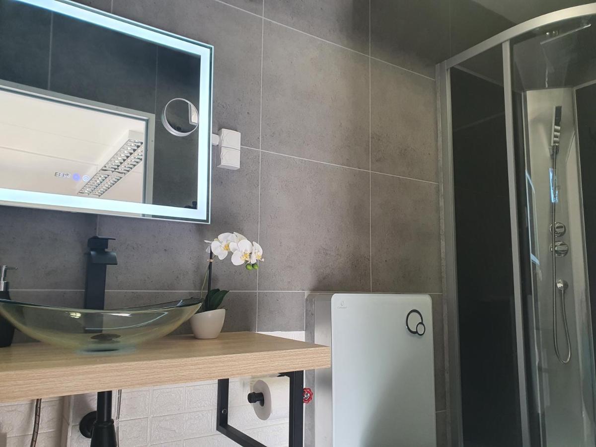 Lane Tiny Homes, Nahe Hannover Messe Buitenkant foto