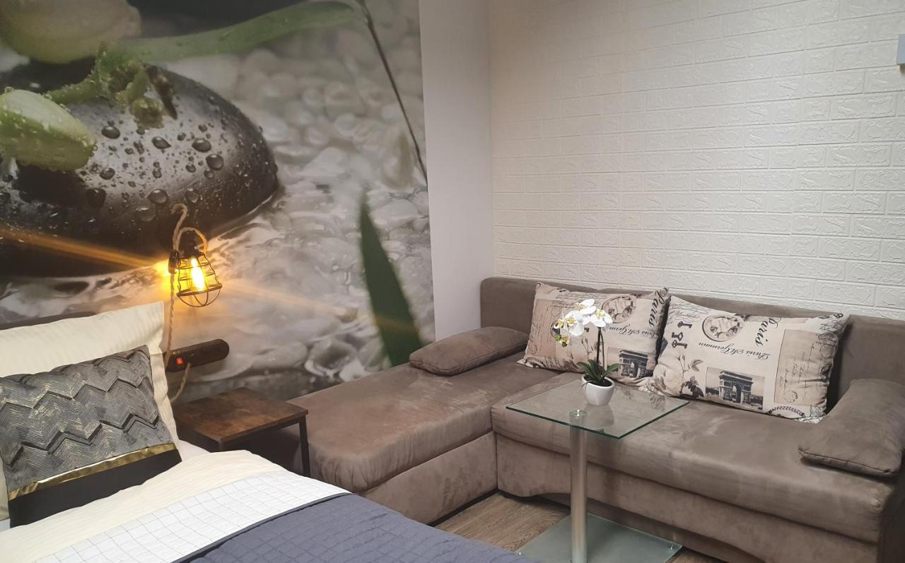 Lane Tiny Homes, Nahe Hannover Messe Buitenkant foto