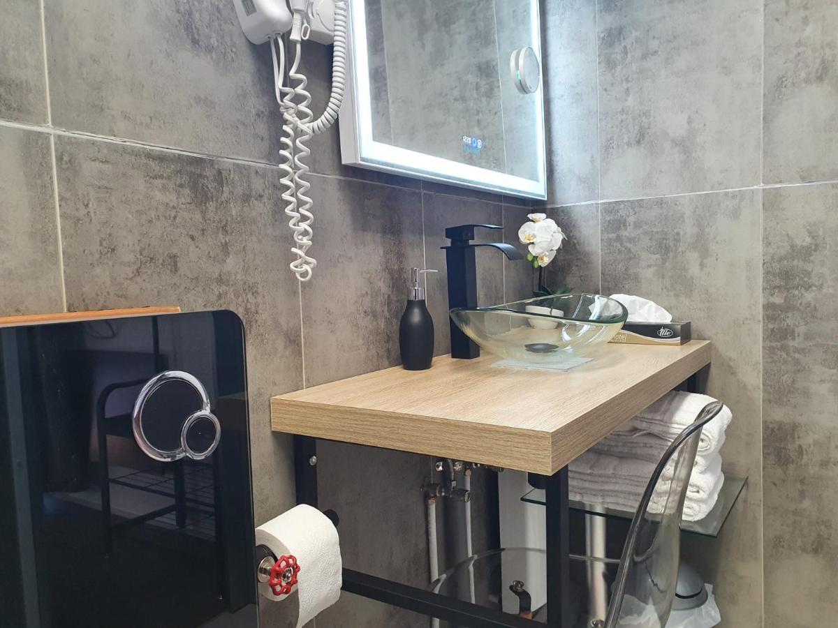 Lane Tiny Homes, Nahe Hannover Messe Buitenkant foto